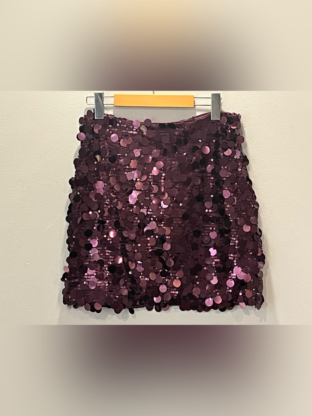 Women’s ONLY ONLJADEL Sequin Mini Skirt in Deep Plum NWT